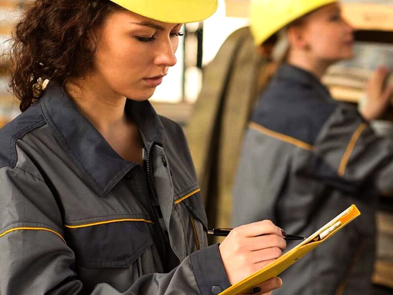 reflective-piping-for-workwear