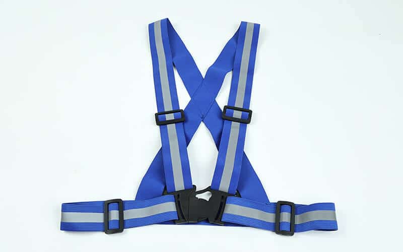 reflective-vest-running-gear