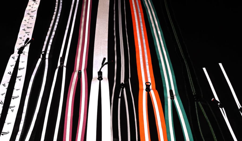 maintenance-and-care-of-reflective-zippers