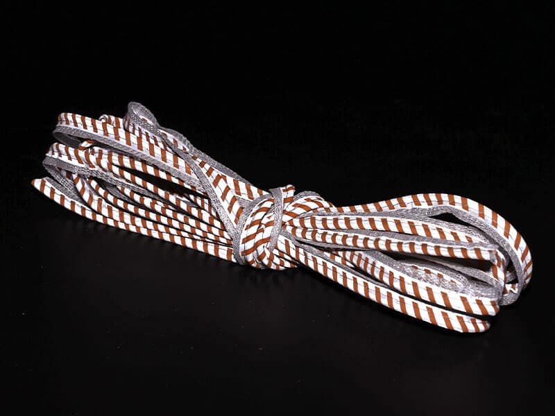 segmented-orange-stripe-reflective-trim