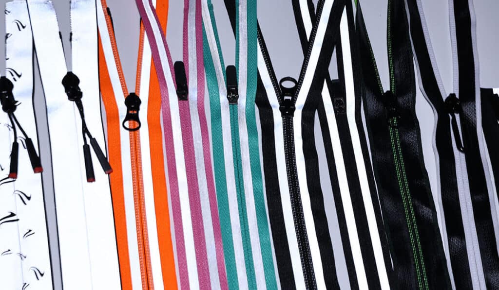 stepbystep-guide-to-cleaning-reflective-zippers