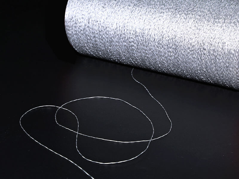 white-reflective-knitting-thread